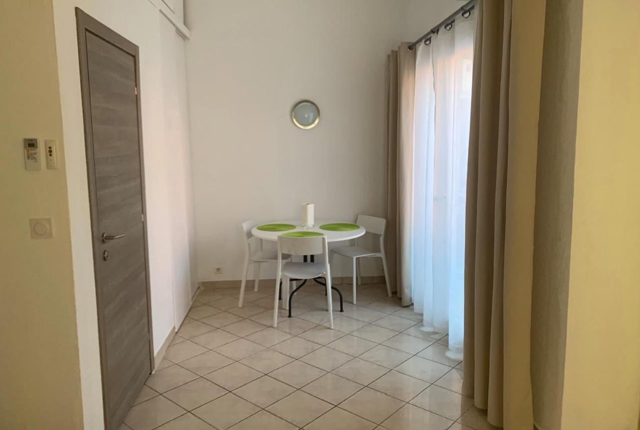 Residence Villa Ange ลาแซน-ซูร์-แมร์ ภายนอก รูปภาพ