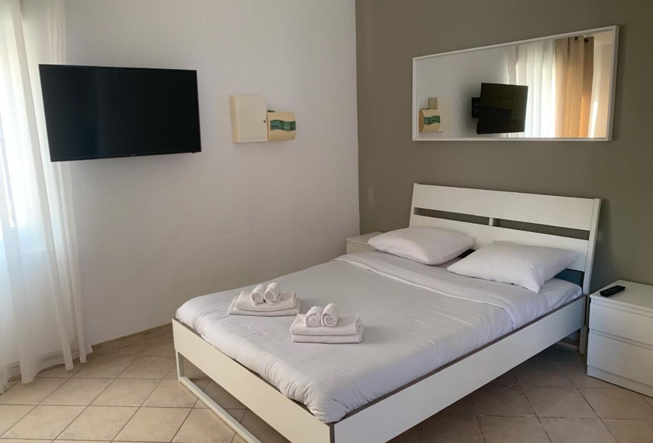 Residence Villa Ange ลาแซน-ซูร์-แมร์ ภายนอก รูปภาพ
